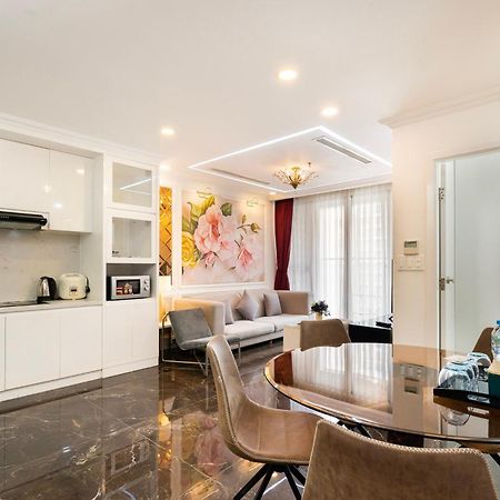 Scenic Valley Serviced Apartment Thành Pho Ho Chí Minh Esterno foto