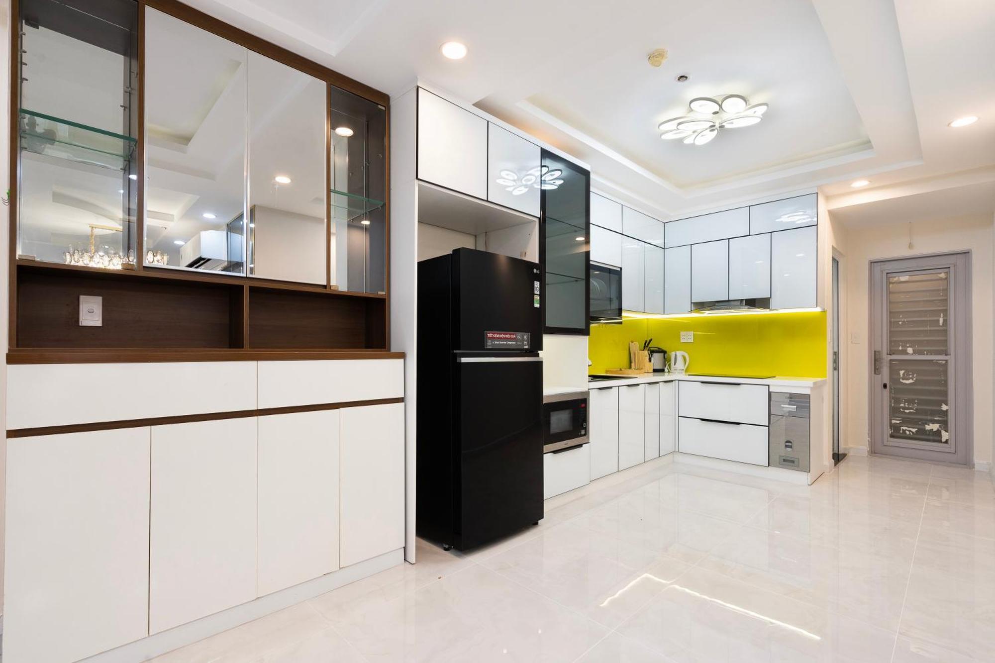 Scenic Valley Serviced Apartment Thành Pho Ho Chí Minh Esterno foto