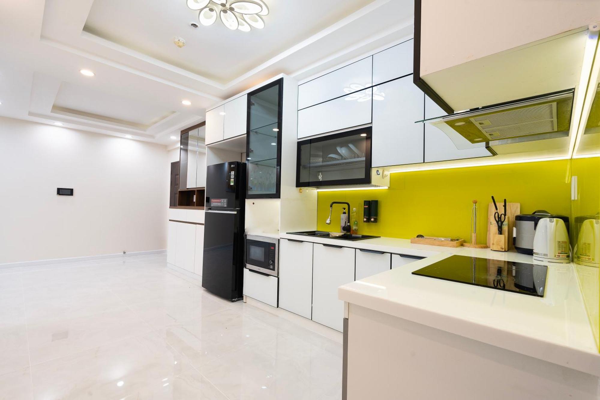 Scenic Valley Serviced Apartment Thành Pho Ho Chí Minh Esterno foto